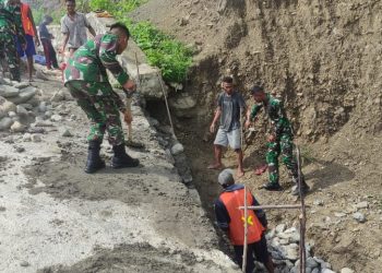 Kapolda Sumut berikan penghargaan kepada Satpam dan Polisi tangkap komplotan begal