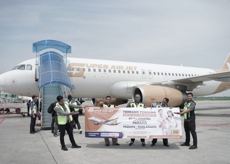 Bandara Internasional Kualanamu Kabupaten Deli Serdang,  kembali menambah pilihan rute, yakni rute Kualanamu - Padang setiap harii.(Satunusantara news/HO-Humas PT Angkasa Pura Aviasi).