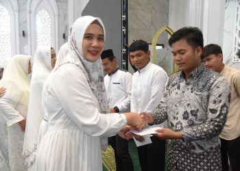 DWP Kabupaten Tapsel gelar pengajian dan pemberian tali asih di bulan Ramadhan 1445 H