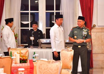 Panglima TNI hadiri buka puasa bersama dengan Presiden RI di Istana Negara