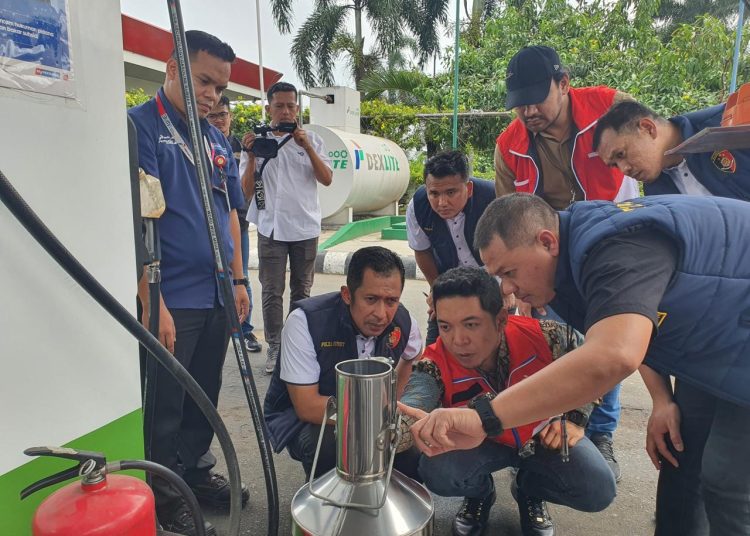 Polda Sumut  bersama PT Pertamina Patra Niaga Regional Sumbagut melakukan pengecekan ke sejumlah SPBU  di Medan.(Satunusantara news/HO-Humas Polda Sumut).