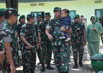 Kasad tunjukkan kepedulian terhadap kesejahteraan anggota TNI AD saat kunker di Malang