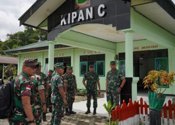 Wakasad tinjau Sarpras satuan jajaran TNI AD di Papua