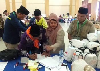 Kasi Kehumasan PPIH Embarkasi Medan pantau pemeriksaan kesehatan tamu Allah