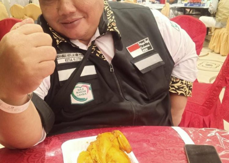 Ketua Kloter 04 KNO Medan, M. Abdullah Amin Hasibuan.(Satunusantara news/HO-Humas Haji Medan).