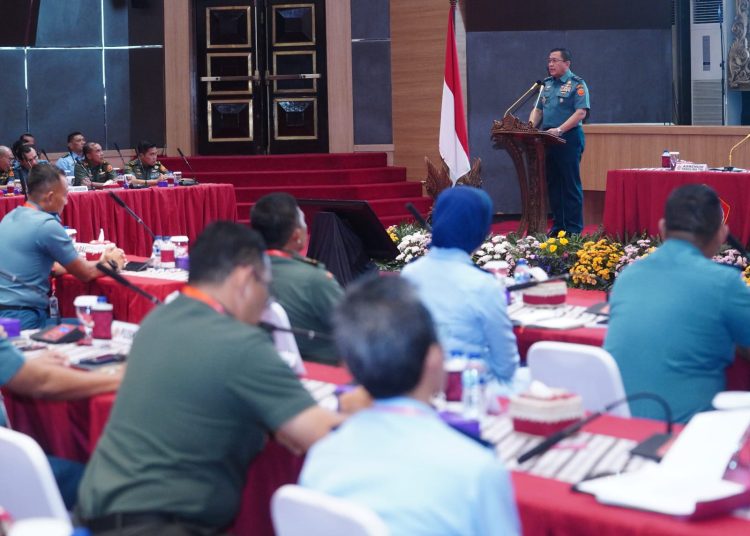 Kasum TNI Letjen TNI Bambang Ismawan, dalam amanatnya yang dibacakan Asrenum Panglima TNI Laksda TNI Edwin, di Aula Gatot Soebroto Mabes TNI Cilangkap, Jakarta Timur.(Satunusantara news/HO-Puspen TNI)
