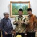 Kakanwil Kemenag Sumut terima Anugerah Achievement Person dari Komisi Informasi Provinsi