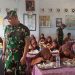 Kodam I/BB berikan makanan sehat bergizi kepada siswa SD Negeri 101950 di Serga