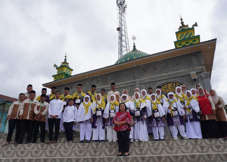 Sebanyak 21 jemaah calhaj asal Dairi menunaikan ibadah haji pada tahun 1446 H/2025 M ke tanah suci. (Satunusantara news/HO-Humas PPIH Embarkasi Medan).