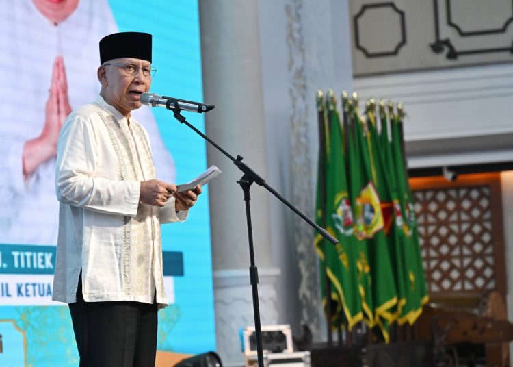 Pj Sekdaprov Sumut,  Effendy Pohan, saat membuka STQH tingkat Provinsi Tahun 2025 di Aula Raja Inal Siregar, Kantor Gubernur di Medan.(Satunusantara news/HO-Diskominfo Sumut).