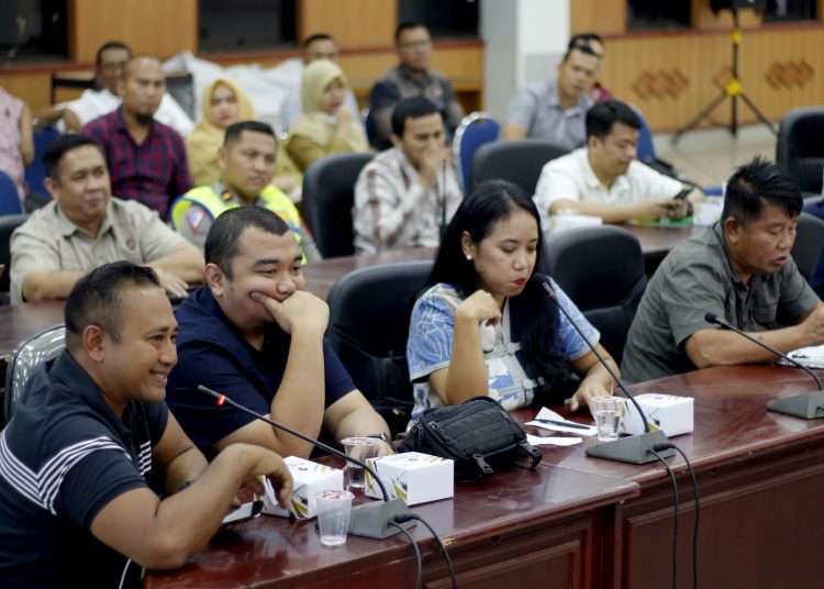 Pemprov Sumut  telah merampungkan regulasi yang mengatur operasional ojek online  yang mencakup sejumlah aspek, mulai dari keselamatan, keamanan, kenyamanan, keterjangkauan, hingga ketertiban layanan transportasi online. (Satunusantara news/HO-Diskominfo Sumut).