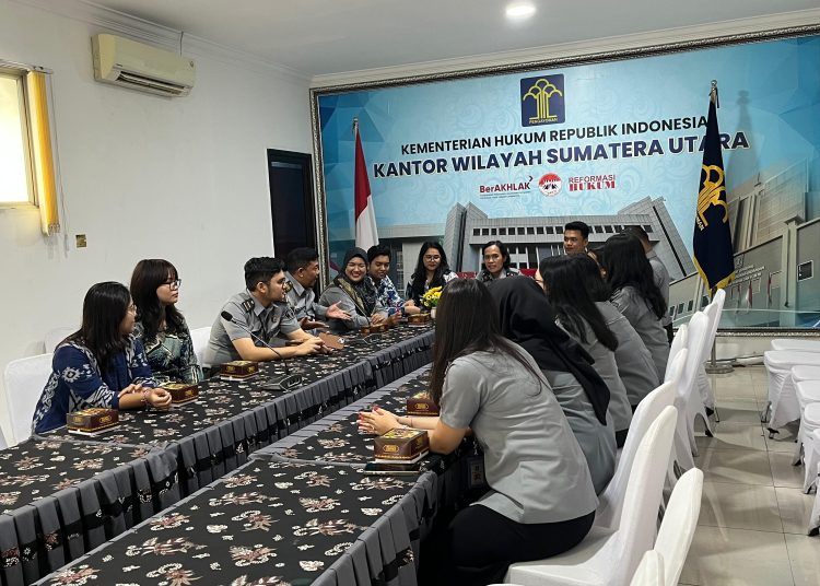 Kanwil Kemenkum Sumut menggelar Pelatihan Paralegal Serentak Khusus Kelompok Keluarga Kadarkum pada desa/kelurahan yang ada di Provinsi Sumut.(Satunusantara news/HO-Kanwil Kemenkum Sumut).