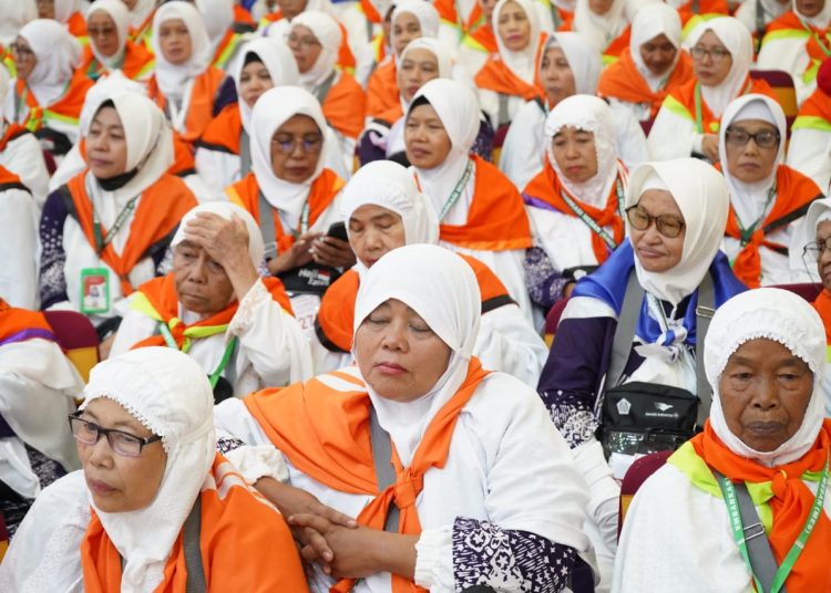 Jemaah haji Kloter pertama Debarkasi Medan.(Satunusantara news/HO-Humas PPIH  Debarkasi Medan).