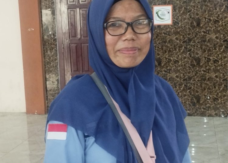 Ketua Kloter 10 Debarkasi Medan, Marhani .(Satunusantara news/Munawar).