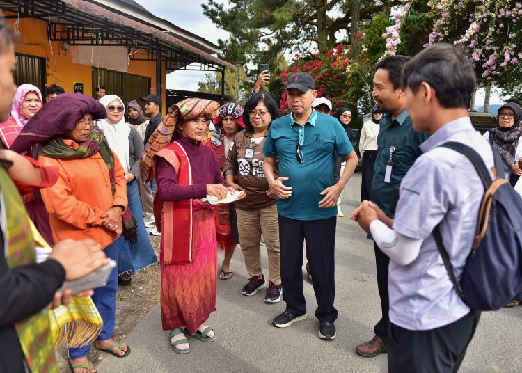 Badan Pengelola (BP) Geopark Kaldera Toba, saat melakukan pra revalidasi geopark, menjelang proses revalidasi dilakukan pada 21-25 Juli 2025.(Satunusantara news/HO-Diskominfo Sumut).