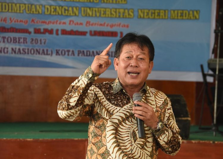 Guru Besar Universitas Negeri Medan (Unimed)  Prof. Dr. Syawal Gultom, M.Pd.(Satunusantara news/HO-Humas Unimed).