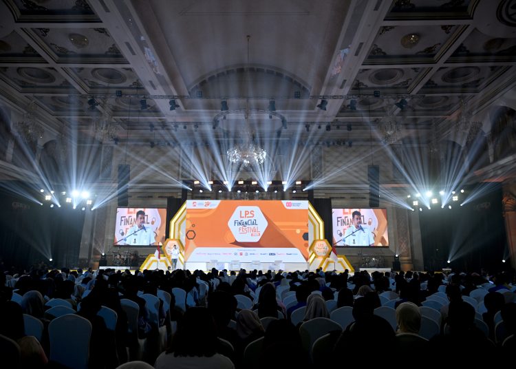 Gubernur Sumut Bobby Nasution di hadapan ribuan peserta LPS Financial Festival 2025.(Satunusantara news/HO-Diskominfo Sumut)