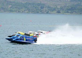 Pembalap F1 Powerboat Seri Danau Toba tertarik dengan budaya dan keramahan masyarakat