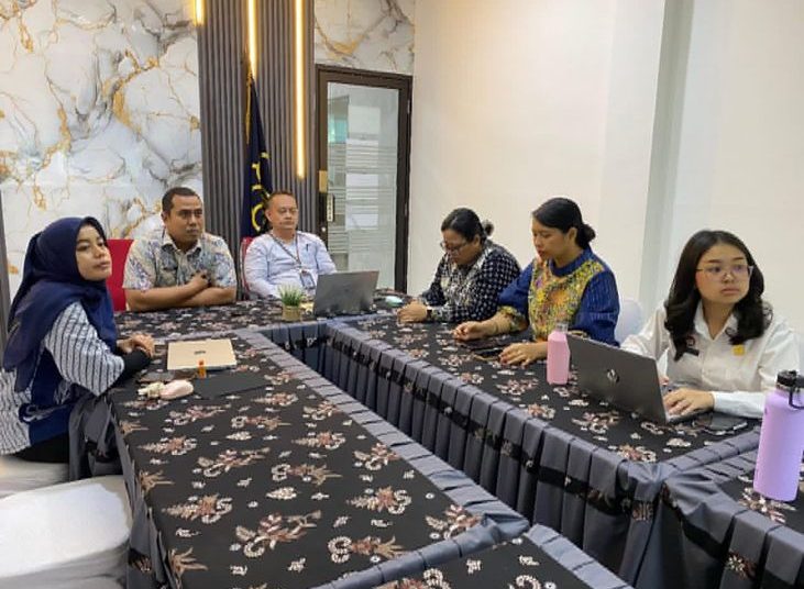 Kanwil Kemenkum Sumut menggelar rapat harmonisasi Ranperwal Sibolga tentang Penyelenggaraan Koperasi Kelurahan Merah Putih, secara virtual melalui zoom.(Satunusantara news/HO-Kanwil Kemenkum Sumut).