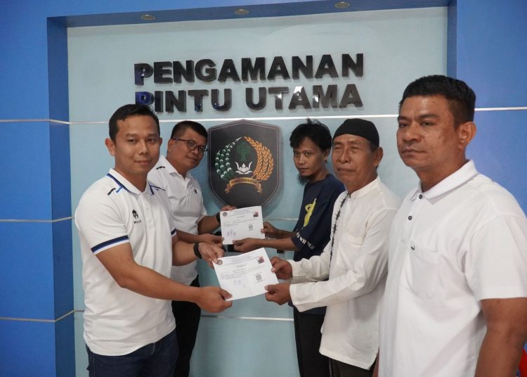 Dua warga binaan Rutan Kelas I Medan menerima Amnesti dari Presiden Republik Indonesia Prabowo Subianto.(Satunusantara news/HO-Rutan Medan).