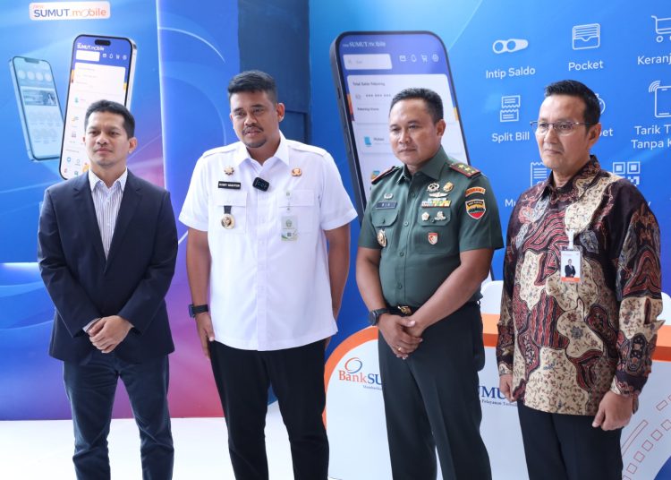 Pangdam I/BB  Mayjen TNI Rio Firdianto (dua kir) saat menghadiri LPS Financial Festival 2025, di Regale International Convention Center, Medan.(Satunusantara news/HO-Pendam I/BB).