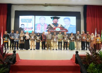 Unimed gelar Peluncuran dan Bedah Buku “Membangun Negeri dari Sekolah” ditulis tiga pakar pendidikan Sumut