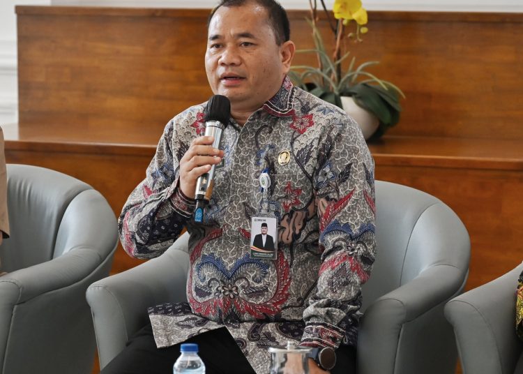 Plt Kepala Dinas Ketahanan Pangan, Tanaman Pangan, dan Hortikultura Sumut Timur Tumanggor.(Satubusntara news/HO-Diskominfo Sumut).