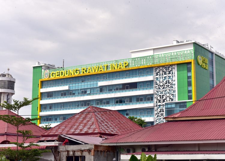 Program UHC yang diwujudkan Pemerintah Provinsi (Pemprov) Sumut  melalui Program Berobat Gratis (Probis) Sumut Berkah.(Satunusantara news/HO-Diskominfo Sumut).