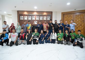 Sekdaprov Sumut berikan semangat kepada atlet tinju hadapi Popnas 2025 di Jakarta