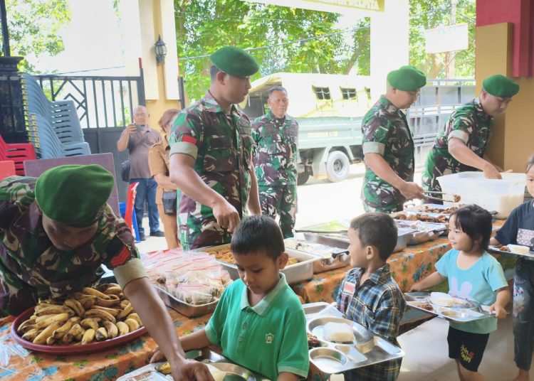 Kodam I/BB Barisan menyalurkan bantuan 250 paket MSB kepada anak-anak panti asuhan di wilayah Koramil 0201-08/Medan Amplas.(Satunusantara news/HO-Pendam I/BB).