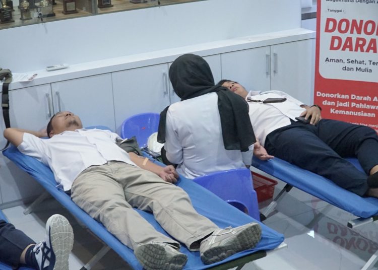 PT PLN (Persero) UID  Sumut  menggelar aksi sosial donor darah yang melibatkan pegawai di berbagai unit kerja, PLN UID sumut.(Satunusantara neews/Humas PLN UID Sumut).