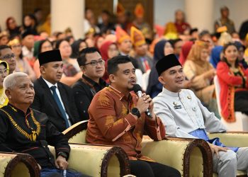 Kepala Sekolah SMAN 1 Nias Selatan sampaikan aspirasi kepada Gubernur Sumut