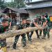 Satgas Penanggulangan Bencana Kodam I/BB bantu bersihkan material sisa banjir di Desa Huta Godang Tapsel