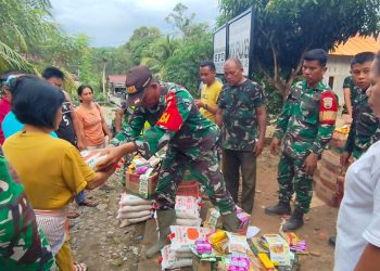 Satgas Kodam I/BB salurkan bantuan sembako bagi warga terdampak bencana di Tapteng