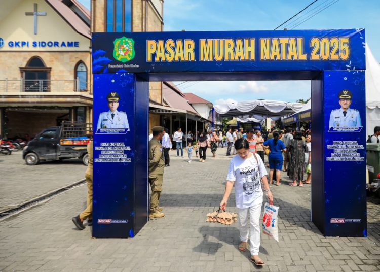 Pemko Medan menggelar  Pasar Murah dan menyambut Natal dan Tahun Baru dan kepedulian kepada masyarakat yang terdampak banjir.(Satunusantara news/HO-Diskominfo Medan)