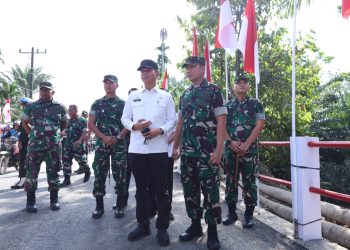 Pangdam I/BB tinjau pembangunan Jembatan Aramco yang selesai dibangun di Kecamatan Hinai Langkat
