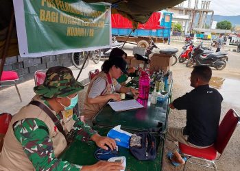Satgas Kesdam I/BB terus layani kesehatan bagi warga terdampak bencana di GOR Pandan Tapteng