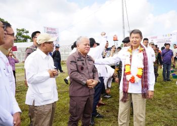 Kajati Sumut dampingi utusan khusus Presiden RI Bidang Energi dan Iklim ikuti kegiatan gerakan merawat bumi di Taput