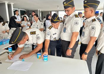 Pegawai Lapas Kelas I Medan gelar apel bersama dan tes urine 128 petugas negatif narkoba