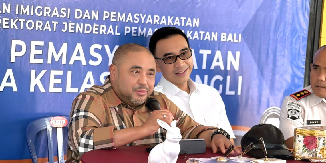Anggota Komisi III DPR RI, Aboe Bakar Al-Habsyi, di Lapas Narkotika Kelas IIA Bangli, Bali.(Satunusantara news/HO-Lapas Kelas I Medan).