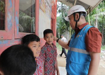General Manajer PLN UID Sumut tinjau progres pembangunan jaringan listrik di Desa Unte Makmur Tapteng