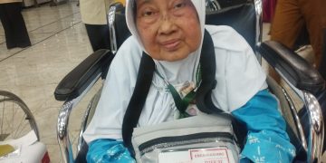 Mahanum Khair seorang penjahit baju asal Langkat tunaikan ibadah haji ke Mekkah