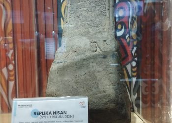 Disbudparekraf Sumut pamerkan peninggalan sejarah nisan Syekh Rukunuddin dari makam Mahligai Barus di PRSU