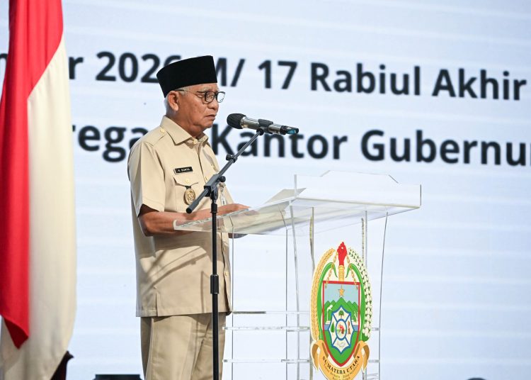 Wagub Sumut, Surya, pada penyaluran zakat dan infak Baznas Sumut di Aula Raja Inal Siregar di kantor Gubernur Sumut.(Satunusantara news/HO-Diskominfo Sumut).