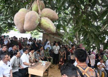 Gubernur Sumut dengarkan langsung keluhan masyarakat Labusel mulai dari perbaikan fasilitas pendidikan