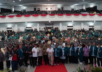 Rocky Gerung minta mahasiswa bedakan orientasi kehidupan bernegara dengan logika pasar utamakan material